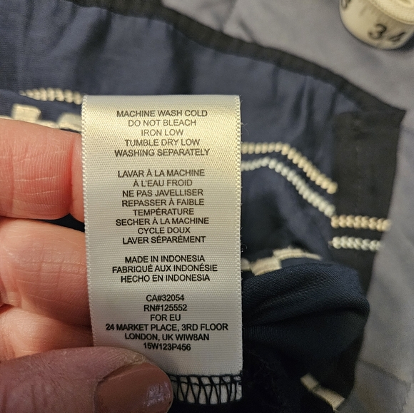 Anthropologie Dolan Embroidered Grand Bazaar Top Blouse Navy Gold Medium M - Picture 9 of 9